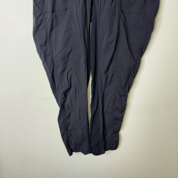 Lululemon Dance Studio Mid-Rise Elastic Waist Cropped Black Relaxed Pants Size 6 - Picture 5 of 12